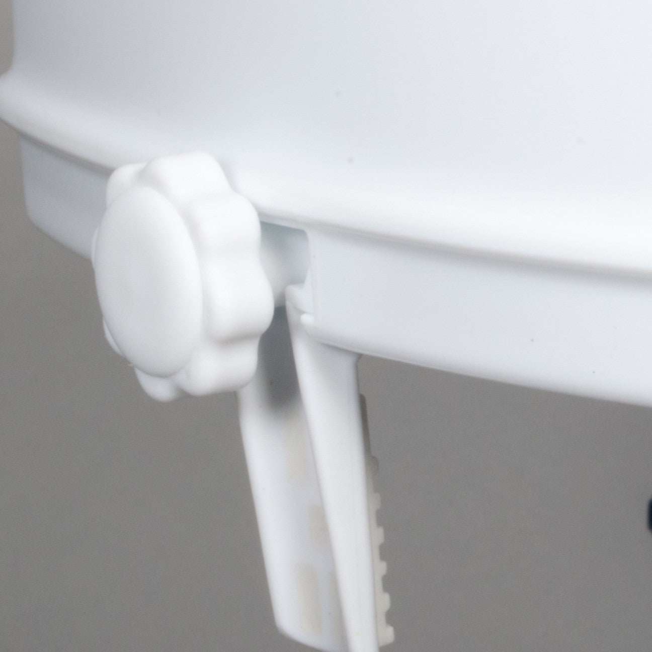 Drive Medical 4" Raised Toilet Seat without lid