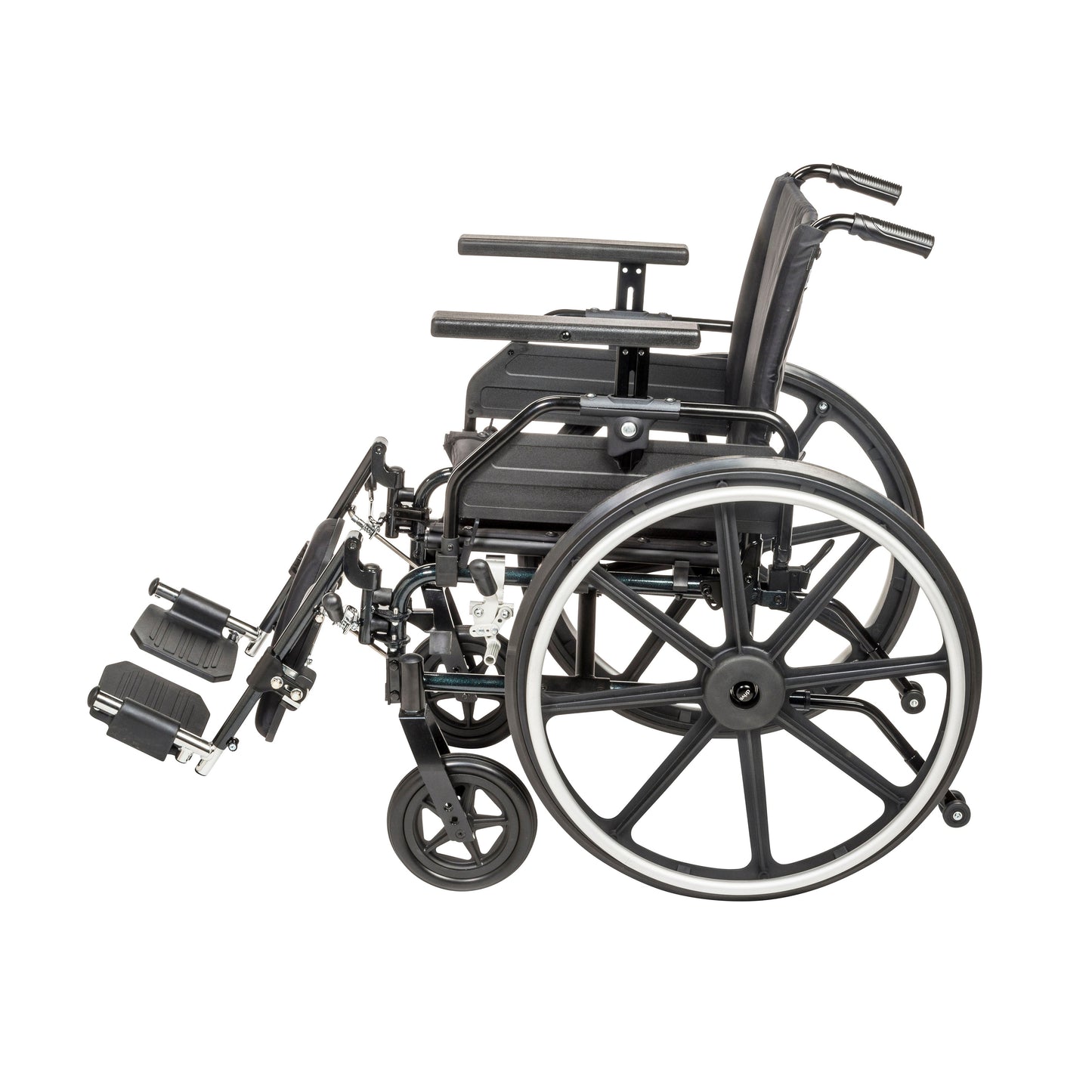 Drive Medical Viper Plus GT Wheelchair with Universal Armrests, Elevating Legrests, 18" Seat
