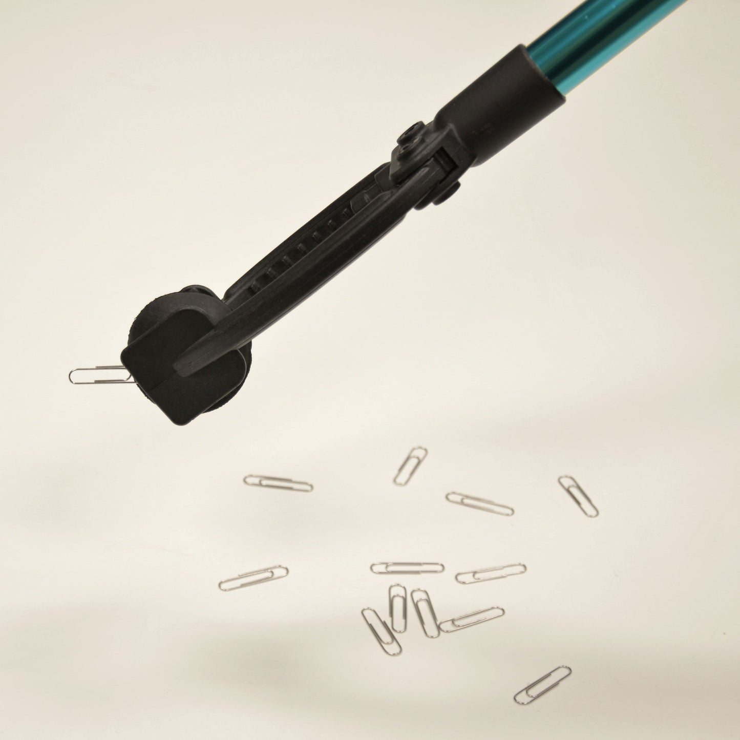 Heavy Duty Reach and Grip